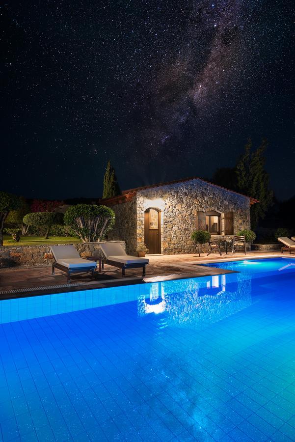 Oceanides Luxury Apartments Sitia  Buitenkant foto