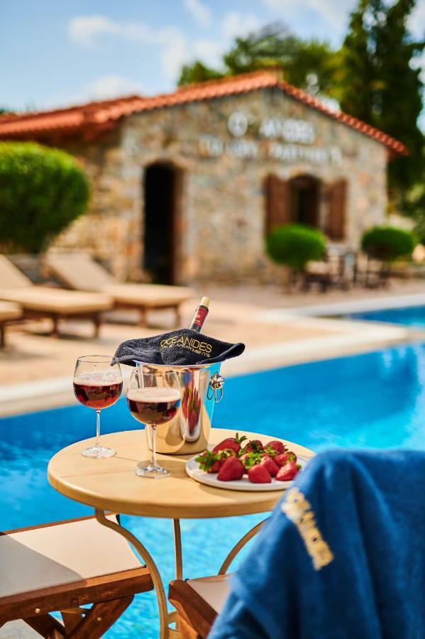 Oceanides Luxury Apartments Sitia  Buitenkant foto